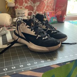 Zion Williams Basketball Shoes