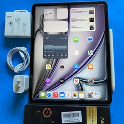 Apple IPad Air 13” (Liquid Retina Display / M2 chip / 2024  model) 128GB with Pen, keyboard & Accessories