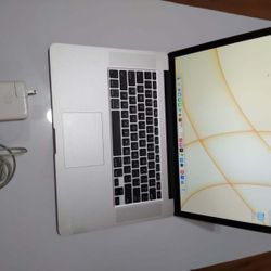 MacBook 