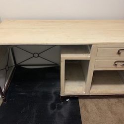 Beautiful Desk And Draw Set To Big 150 OBO