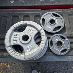 125 Lbs Of Like New Olympic 2" Weight Plates. "CHECK OUT MY PAGE FOR MORE DEALS "