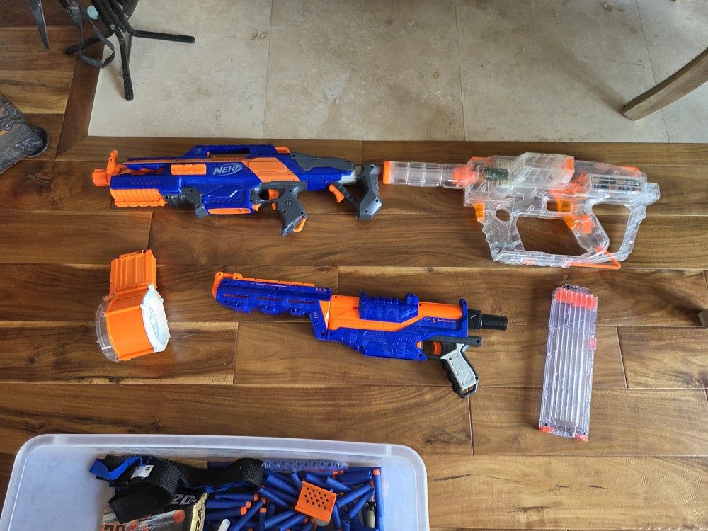 Nerf - Assorted Weapons/blasters