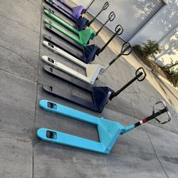 PALLETJACKS