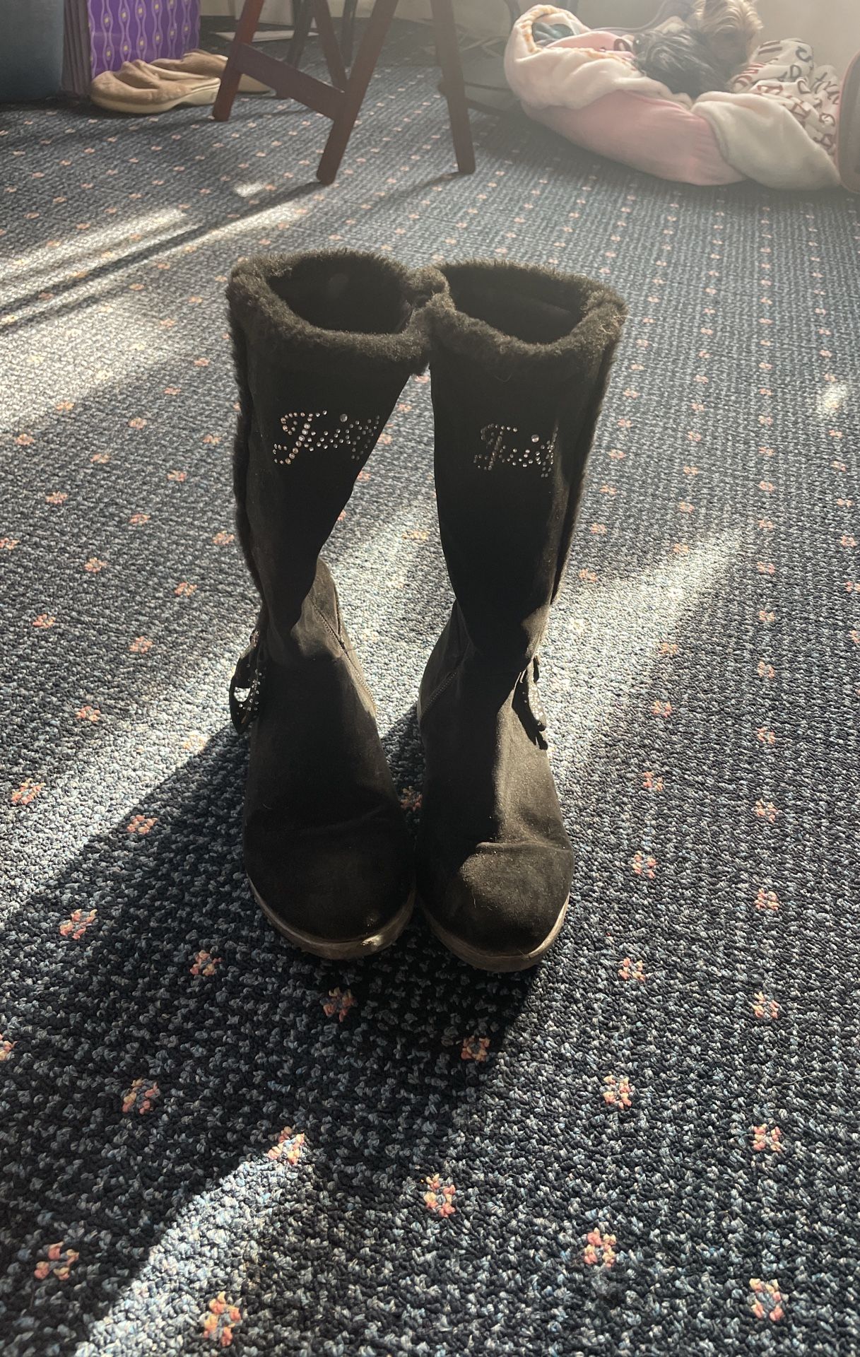 Kids Size 4