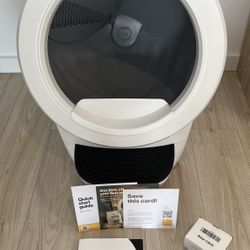 Litter Robot 4 (Mint Condition) 