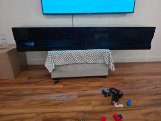 Free TV stand floating table