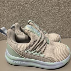Size 8 Baby Girl/Toddler Adidas Tennis Shoes Grey And Blue 