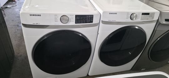Samsung Front-Load Washer and Dryer Set with Steam – Excellent Condition