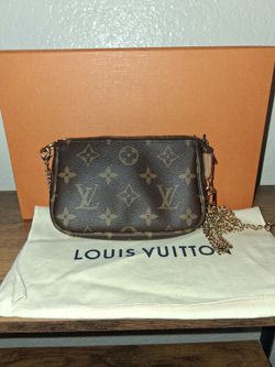 Authentic mini louis vuitton monogram pochete