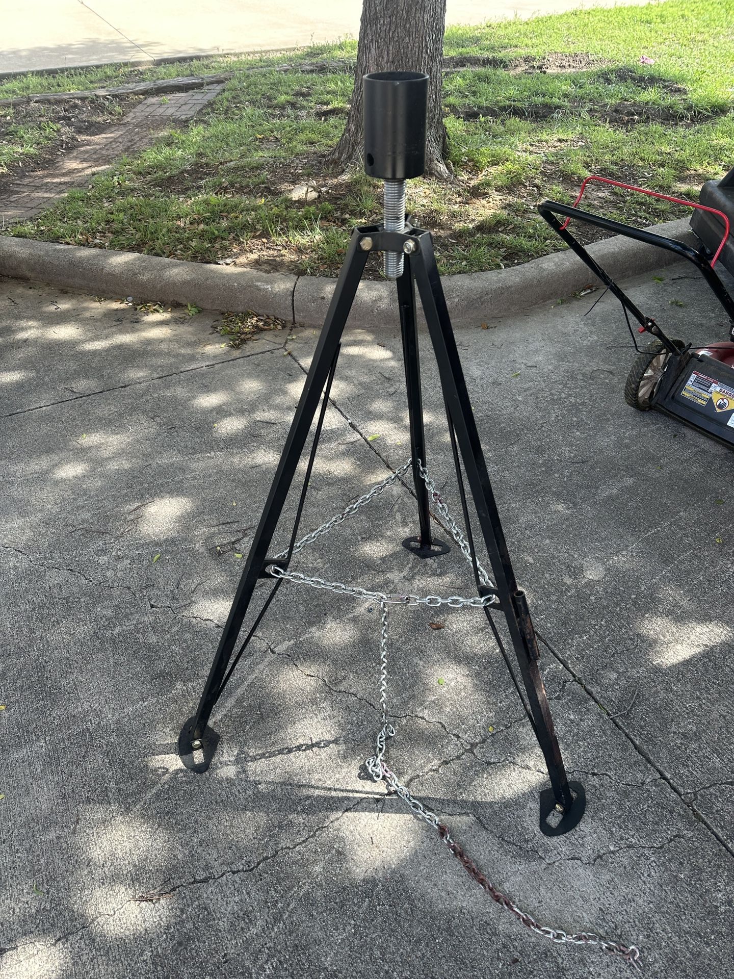 RV / Trailer Tripod