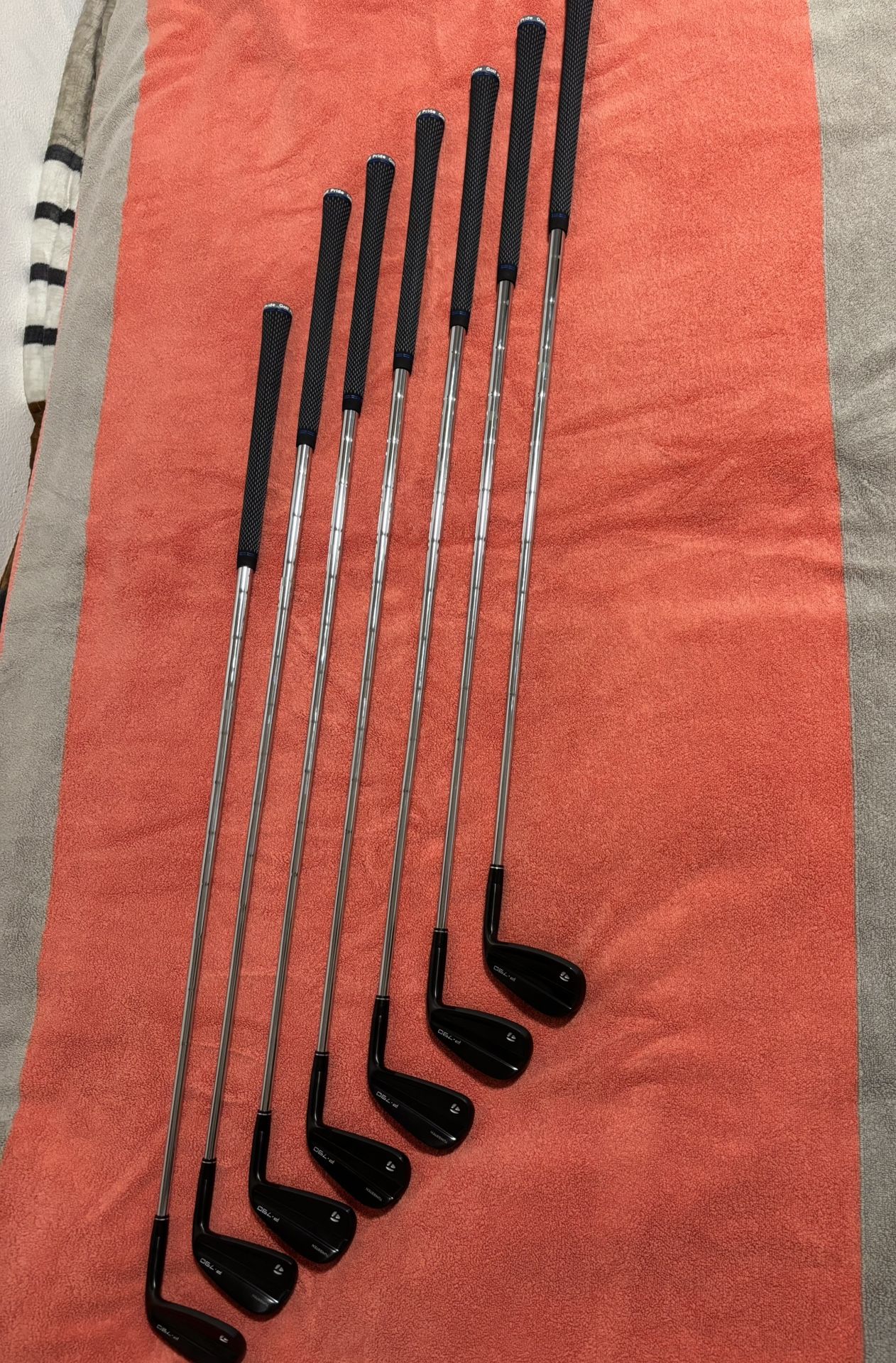 P790 Iron clubs 