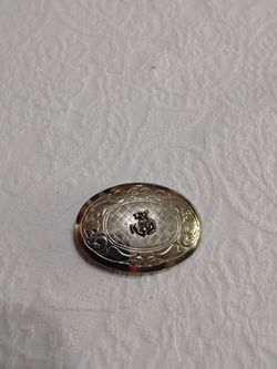 Belt buckle
