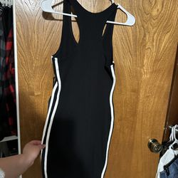 Brand New Women’s Dress Size Medium 