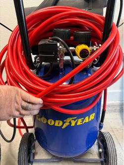 Goodyear 10Gallon 150lb upright portable air compressor