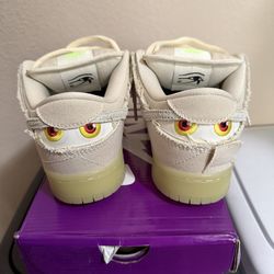 Nike Mummy Dunks Size 7.5 Brand New
