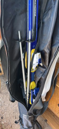 Skis!!!!