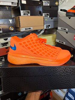Jalen Brunson Arancia Kobe 3 size: 12