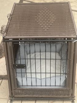 Pet Cage/ Sleeping Quarters