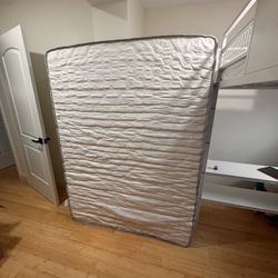 New/Used 12 In Full Size Mattress