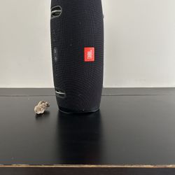 JBL Bluetooth Loud Speaker 
