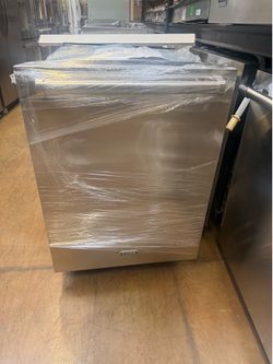 Cove 24” dishwasher with water softener