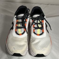 ON Cloudmonster Men’s Size 7 Running Shoes Undyed White/Flame colorway 