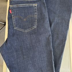 Levi’s 725 High Rise