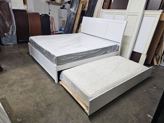 King bed and twin trundle