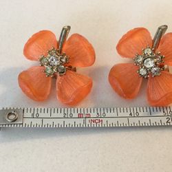 Vintage Coral Clip-on Earrings