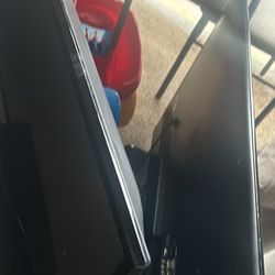 40in TVs For Sale 1for70 Other For 100