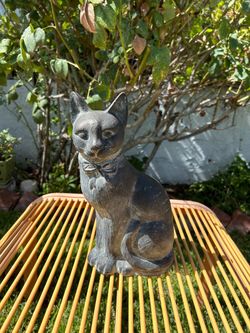 Cast iron statue