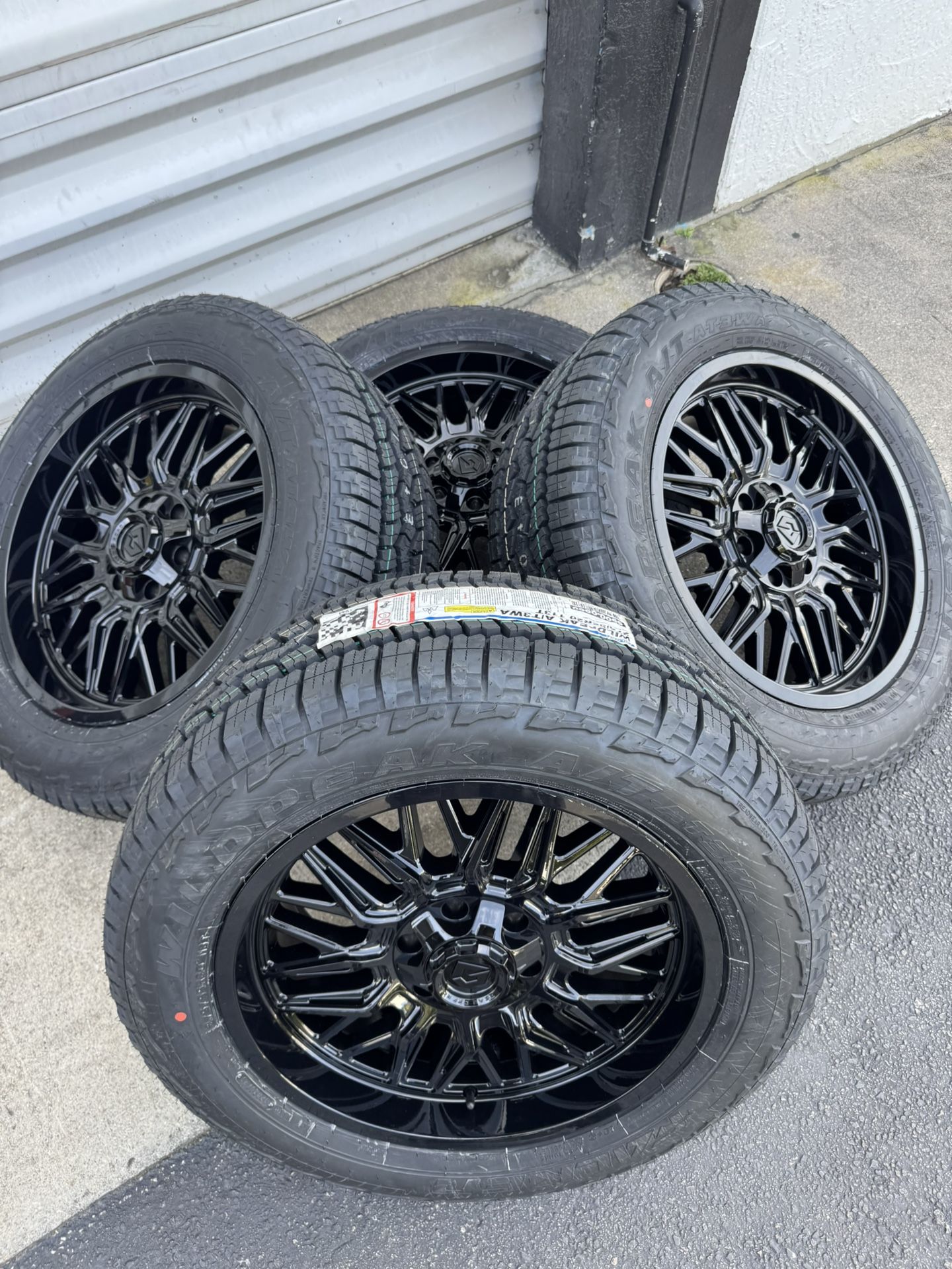 20 Inch Wheels Ford F-150 Chevy Silverado Gmc Sierra Rims And Tires
