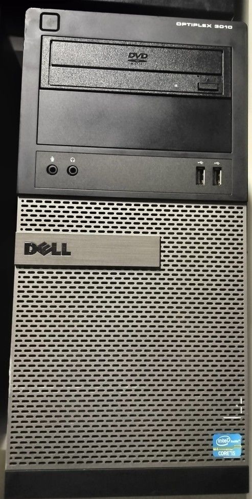 Dell Computer W/ Wireless Keyboard & Mouse