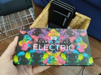 Urban Decay Electric Palette