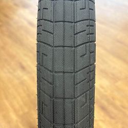 S&M Speedball 29 tires bmx 29er