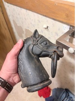 Cast iron post hitch
