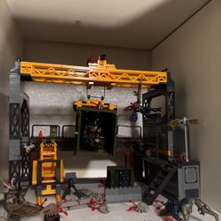 Halo Crane Set