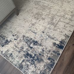 Beige/Navy Area Rug/Carpet