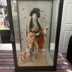 Vintage Japanese Geisha Doll 17”  Glass Case 21” 