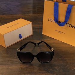 Sunglasses 