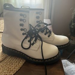 Dr Martens