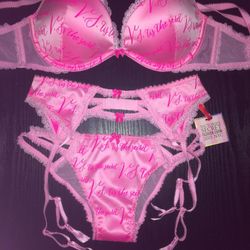 Victoria's Secret Set