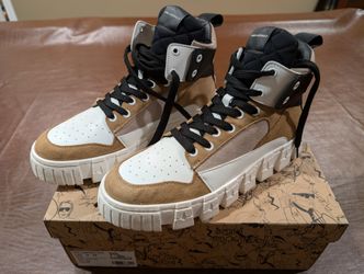 Karl Lagerfeld Paris Men's High Top Sneaker