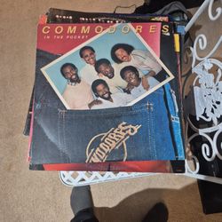 COMMODORES VINYL 