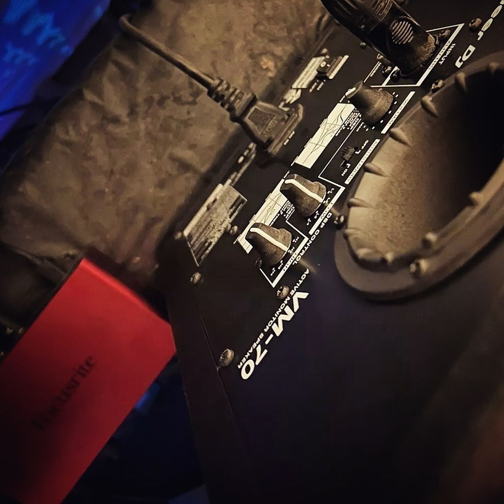 Pioneer DJ VM-70 Powered Studio Monitor