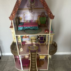 Large Doll House 