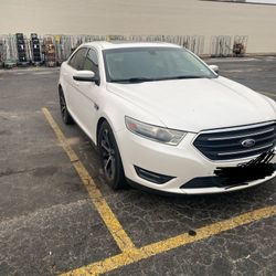 2013 Ford Taurus