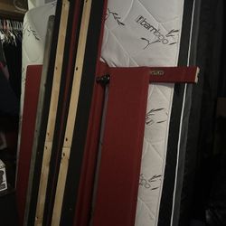 Full Size Bed 