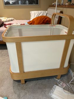 Cradlewise smart bassinet and crib