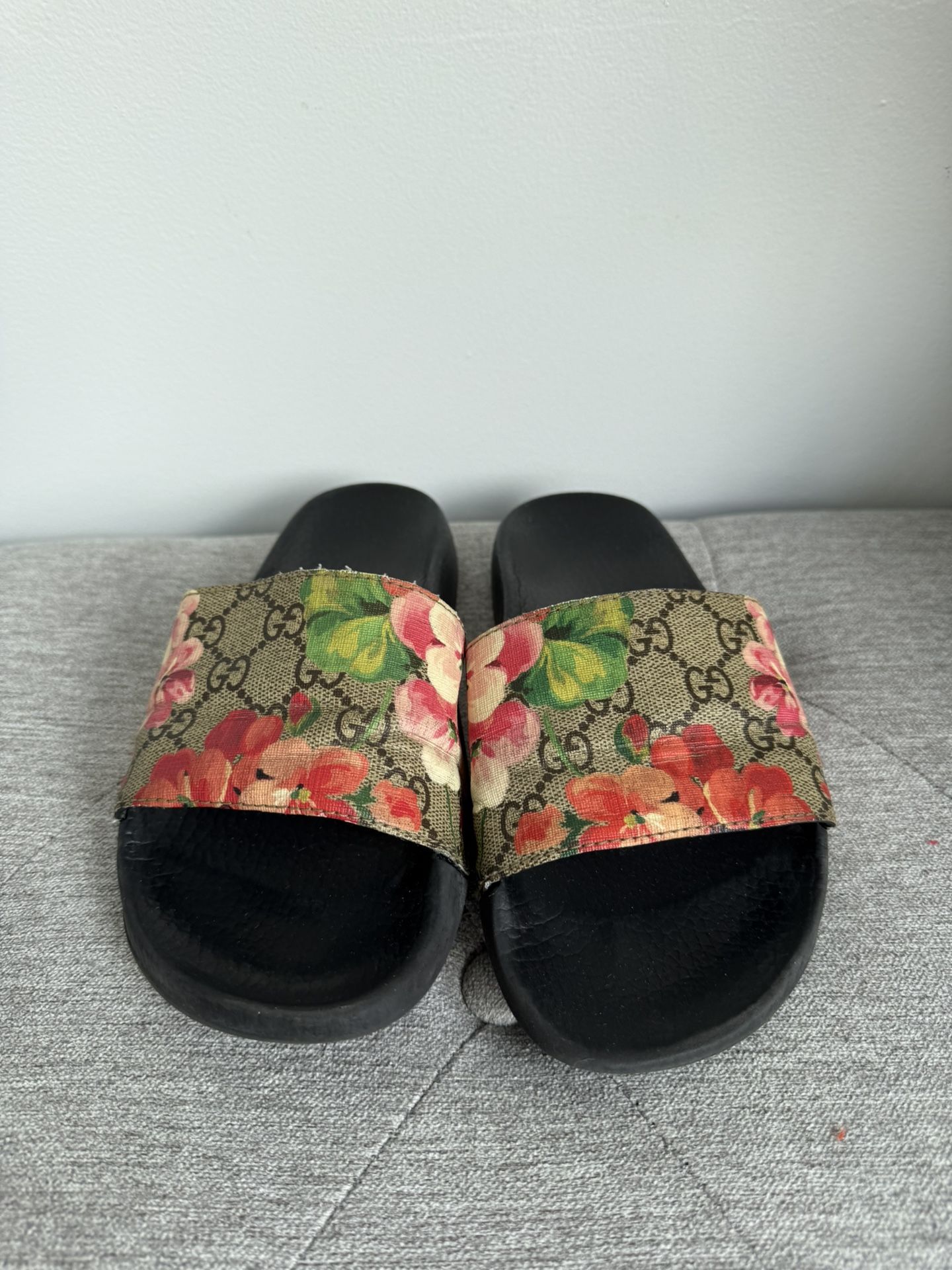 Gucci Slides
